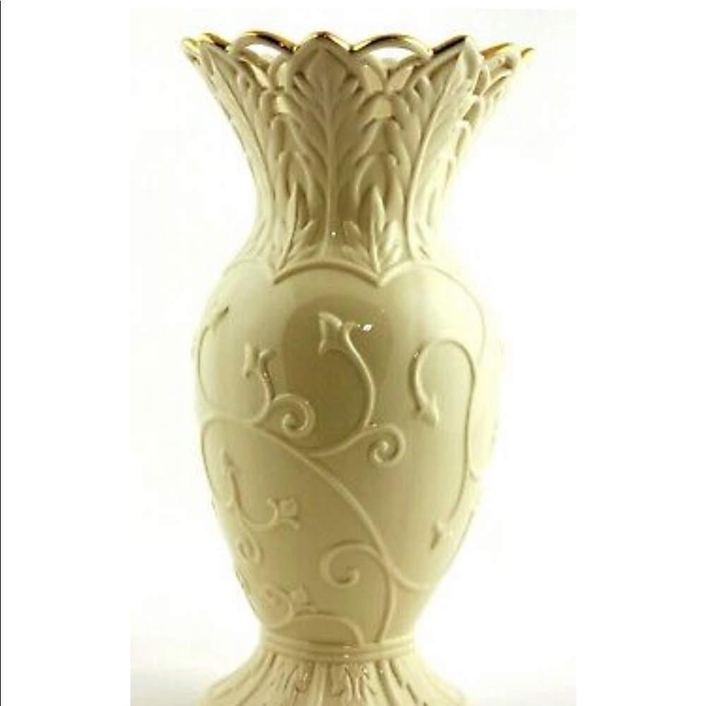 Lenox Budding Vine Vase 22kt gold trim NIB